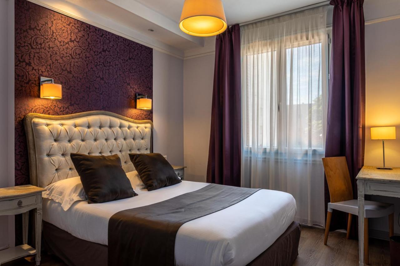 Hotel Mireille อาร์ลส์ ภายนอก รูปภาพ